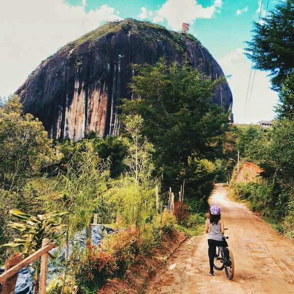 Kilómetros de montaña. Guatapé, Antioquia